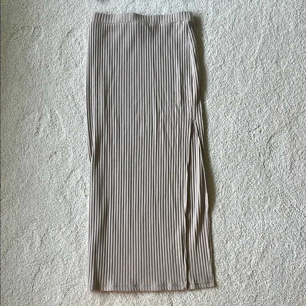 Princess Polly Ribbed Tan Two-Piece Set - Picture 4 of 6